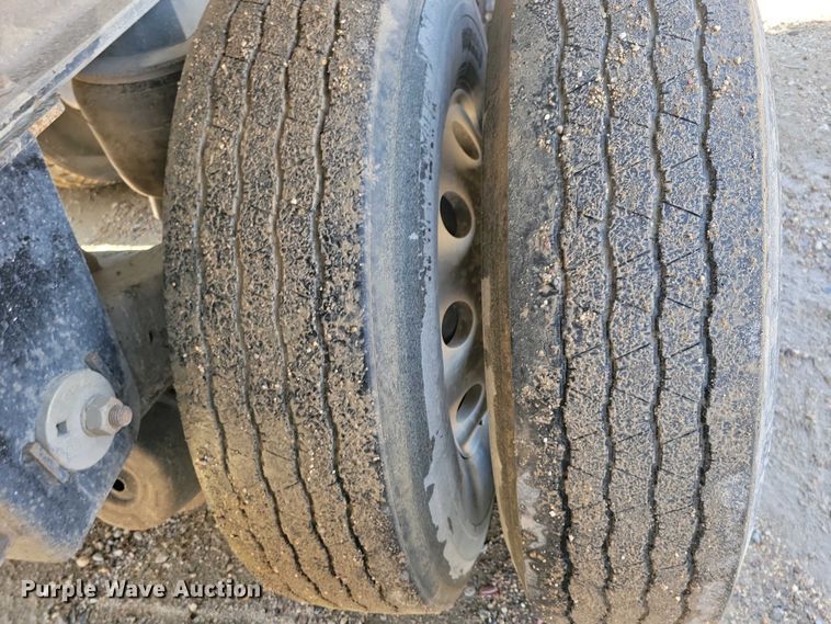 image for item EA2397 2009 Mac Trailer end dump trailer