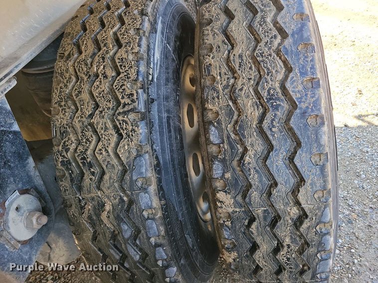 image for item EA2397 2009 Mac Trailer end dump trailer