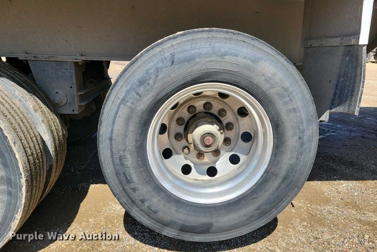 image for item EA2397 2009 Mac Trailer end dump trailer