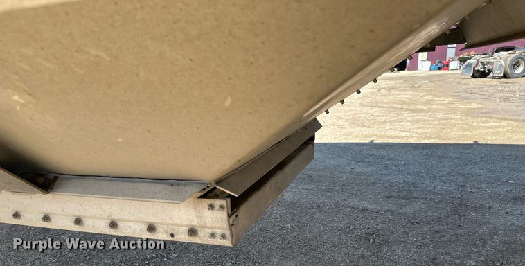 image for item EA2398 2021 Prestige  Commodity trailer grain trailer