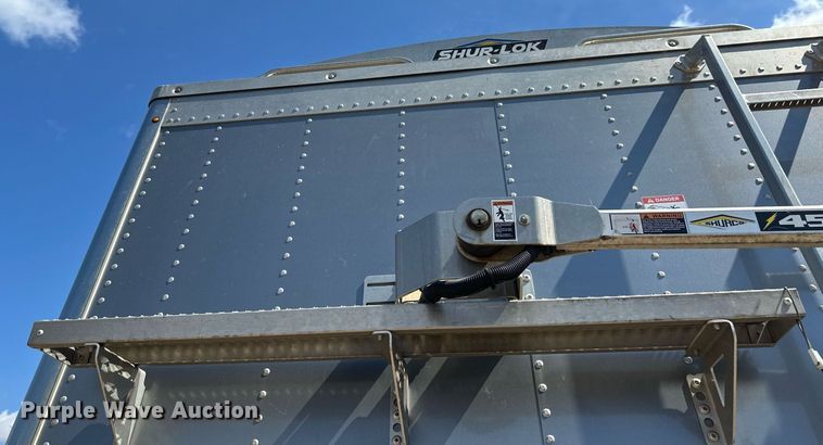 image for item EA2398 2021 Prestige  Commodity trailer grain trailer