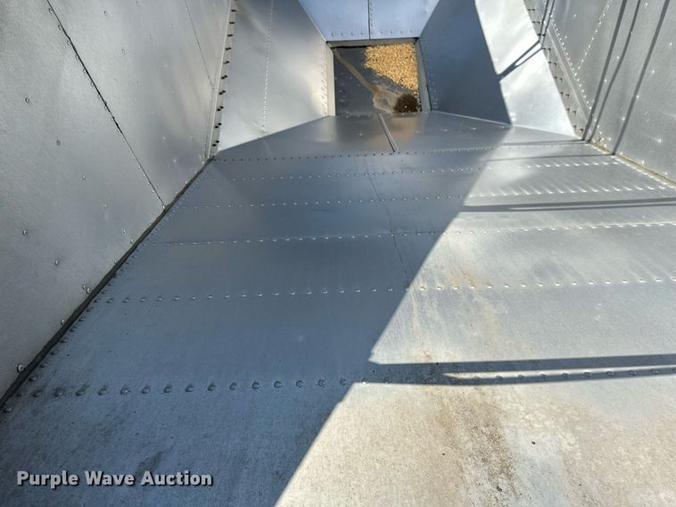 image for item EA2398 2021 Prestige  Commodity trailer grain trailer