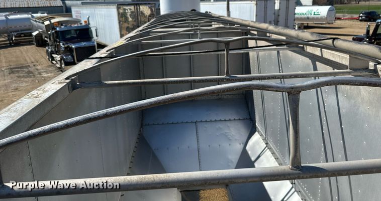 image for item EA2398 2021 Prestige  Commodity trailer grain trailer