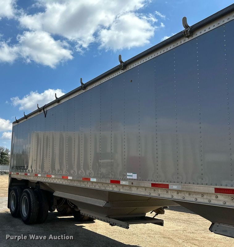 image for item EA2398 2021 Prestige  Commodity trailer grain trailer