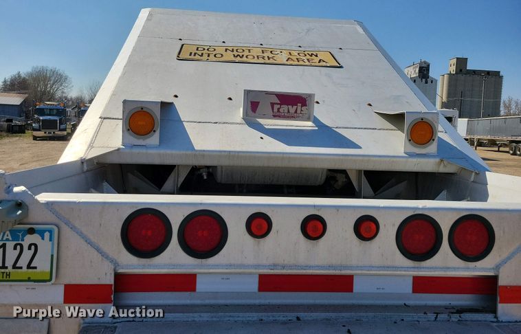 image for item EA2399 2013 Travis bottom dump trailer
