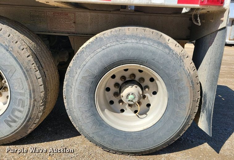 image for item EA2399 2013 Travis bottom dump trailer