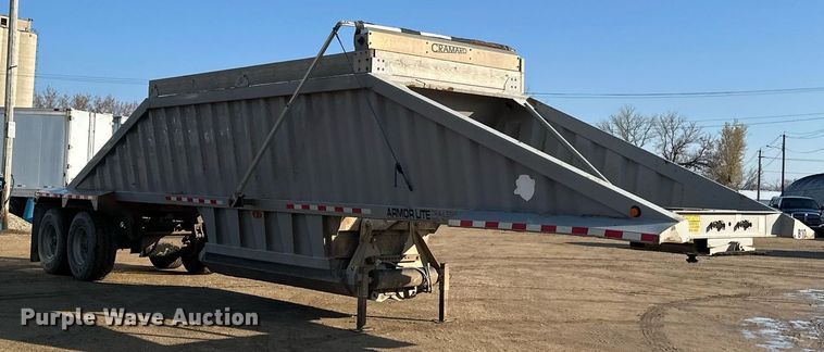 image for item EA2402 2014 Armor Lite SBD-40 LT bottom dump trailer