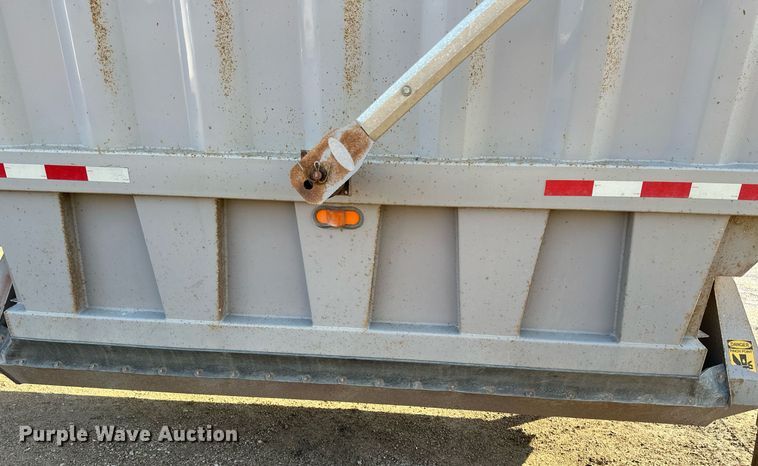 image for item EA2402 2014 Armor Lite SBD-40 LT bottom dump trailer