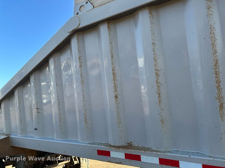 image for item EA2402 2014 Armor Lite SBD-40 LT bottom dump trailer