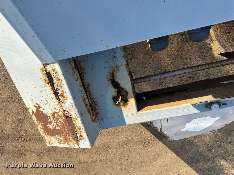 image for item EA2402 2014 Armor Lite SBD-40 LT bottom dump trailer