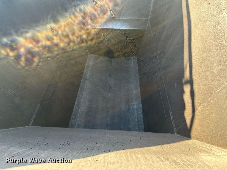 image for item EA2402 2014 Armor Lite SBD-40 LT bottom dump trailer