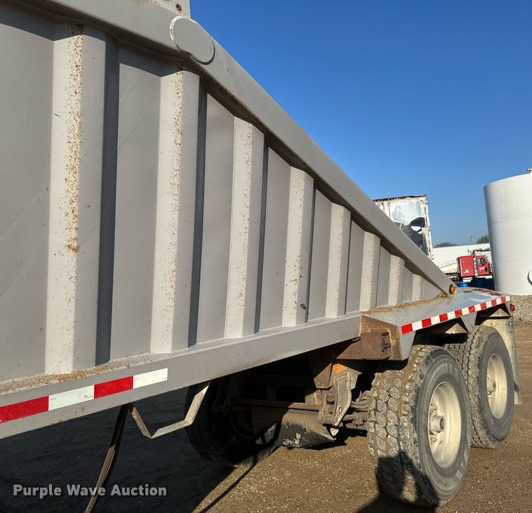 image for item EA2402 2014 Armor Lite SBD-40 LT bottom dump trailer