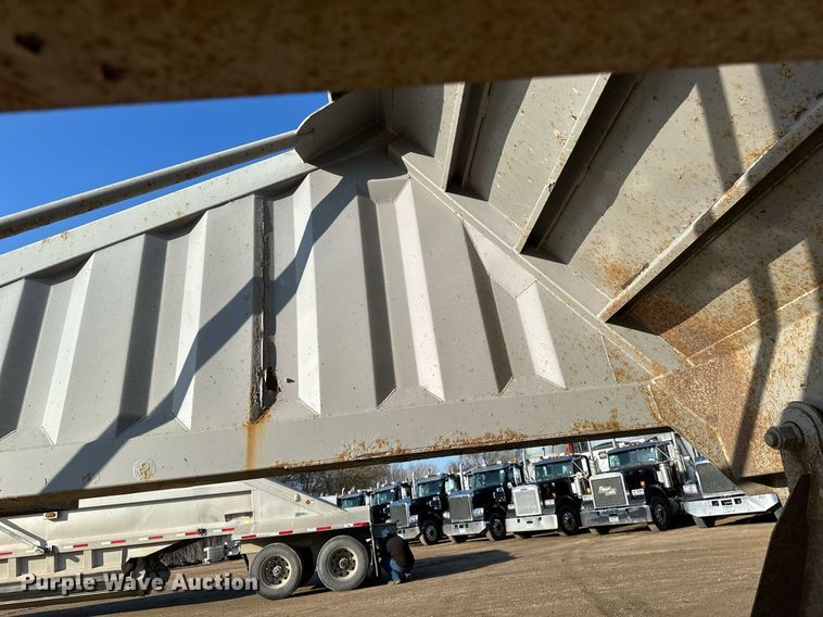 image for item EA2402 2014 Armor Lite SBD-40 LT bottom dump trailer