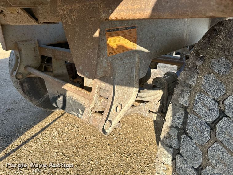 image for item EA2402 2014 Armor Lite SBD-40 LT bottom dump trailer