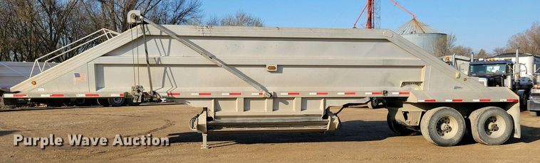 image for item EA2403 2013 Travis bottom dump trailer
