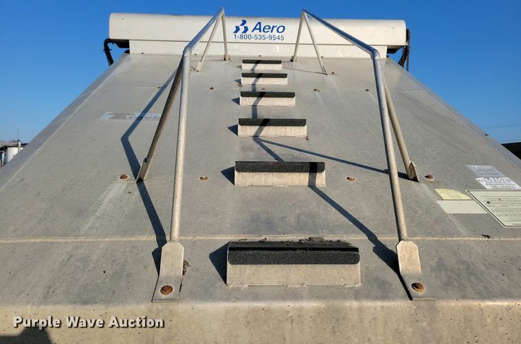 image for item EA2403 2013 Travis bottom dump trailer