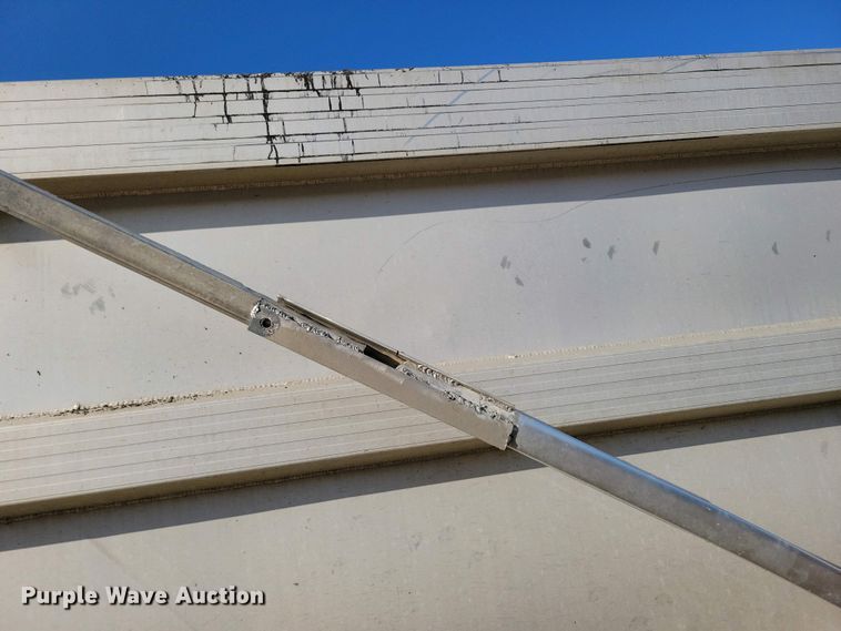 image for item EA2403 2013 Travis bottom dump trailer