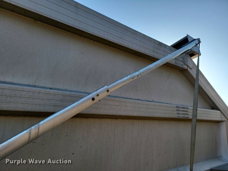 image for item EA2403 2013 Travis bottom dump trailer