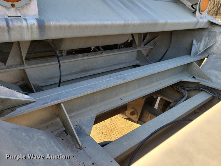 image for item EA2403 2013 Travis bottom dump trailer