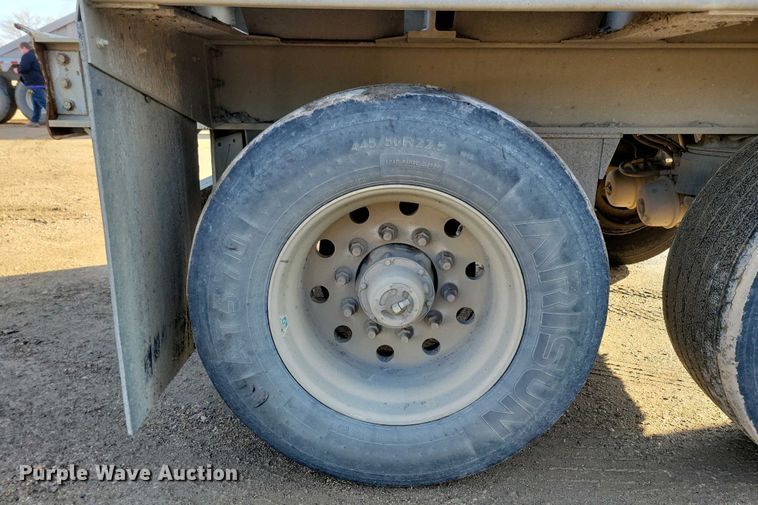 image for item EA2403 2013 Travis bottom dump trailer