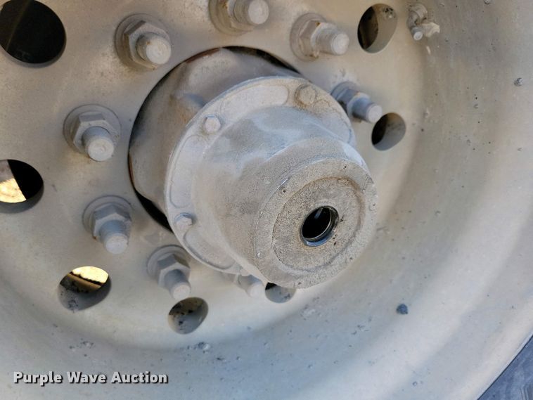 image for item EA2403 2013 Travis bottom dump trailer