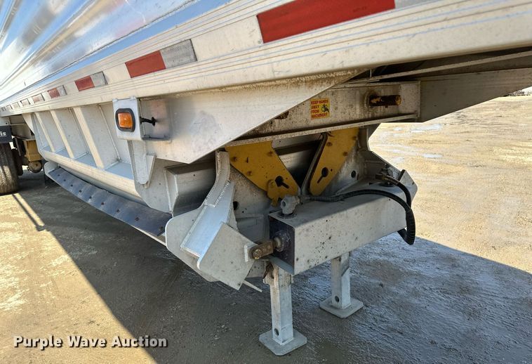 image for item EA2411 2011 Travis  bottom dump trailer