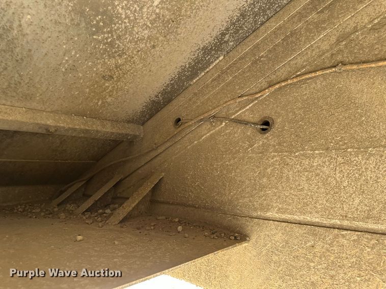 image for item EA2411 2011 Travis  bottom dump trailer