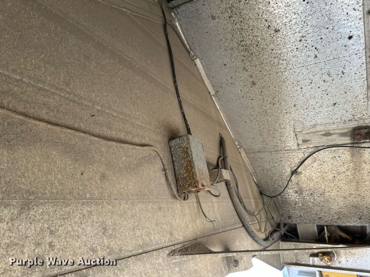 image for item EA2411 2011 Travis  bottom dump trailer