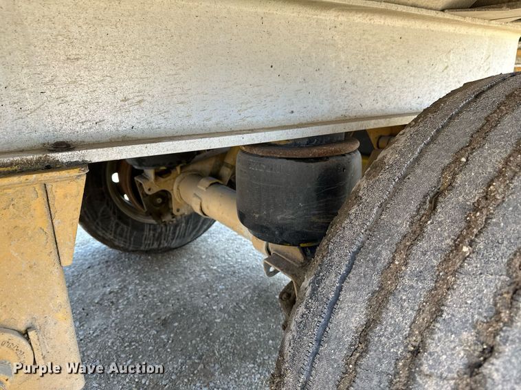 image for item EA2411 2011 Travis  bottom dump trailer