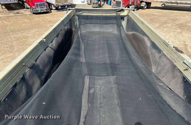 image for item EA2411 2011 Travis  bottom dump trailer