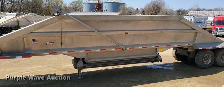 image for item EA2412 2014 Travis bottom dump trailer