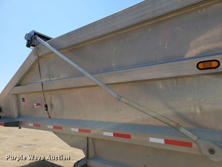 image for item EA2412 2014 Travis bottom dump trailer