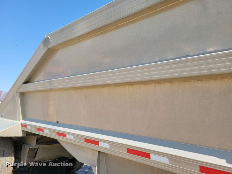 image for item EA2412 2014 Travis bottom dump trailer
