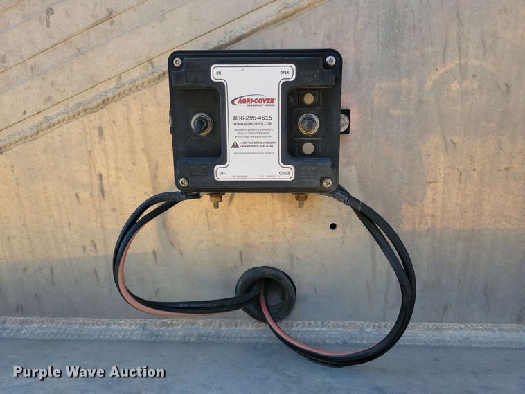 image for item EA2412 2014 Travis bottom dump trailer