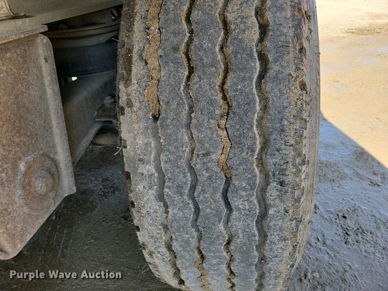 image for item EA2412 2014 Travis bottom dump trailer