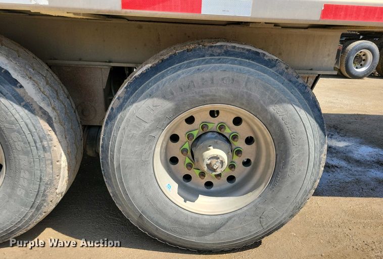 image for item EA2412 2014 Travis bottom dump trailer