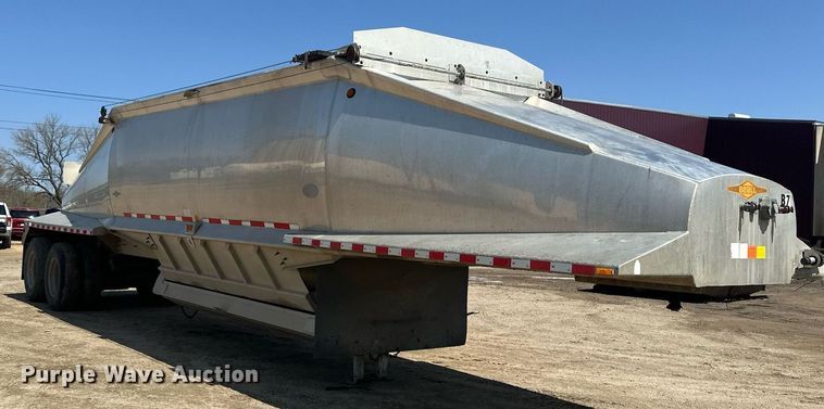image for item EA2413 2010 Beall BABDS-24-1-2 bottom dump trailer