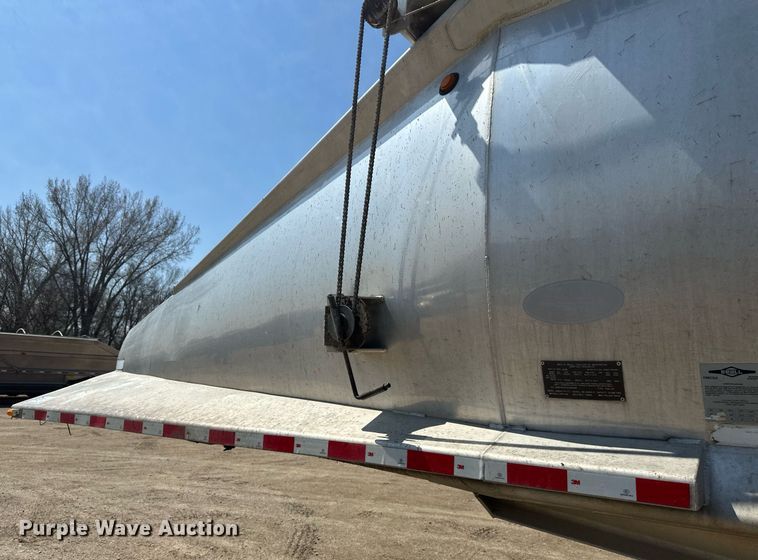 image for item EA2413 2010 Beall BABDS-24-1-2 bottom dump trailer