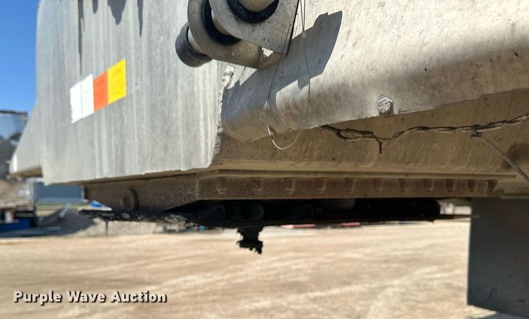 image for item EA2413 2010 Beall BABDS-24-1-2 bottom dump trailer