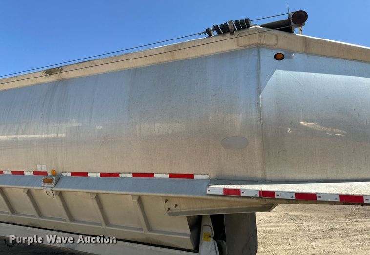 image for item EA2413 2010 Beall BABDS-24-1-2 bottom dump trailer