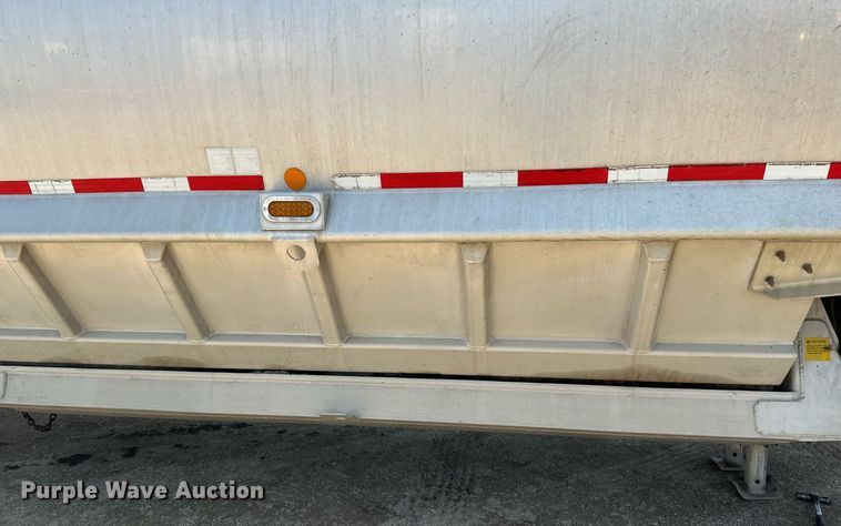 image for item EA2413 2010 Beall BABDS-24-1-2 bottom dump trailer