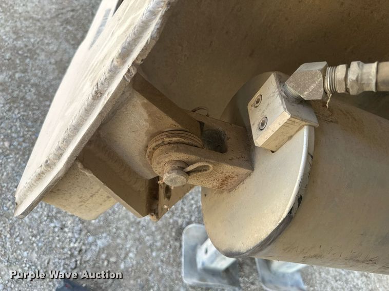 image for item EA2413 2010 Beall BABDS-24-1-2 bottom dump trailer