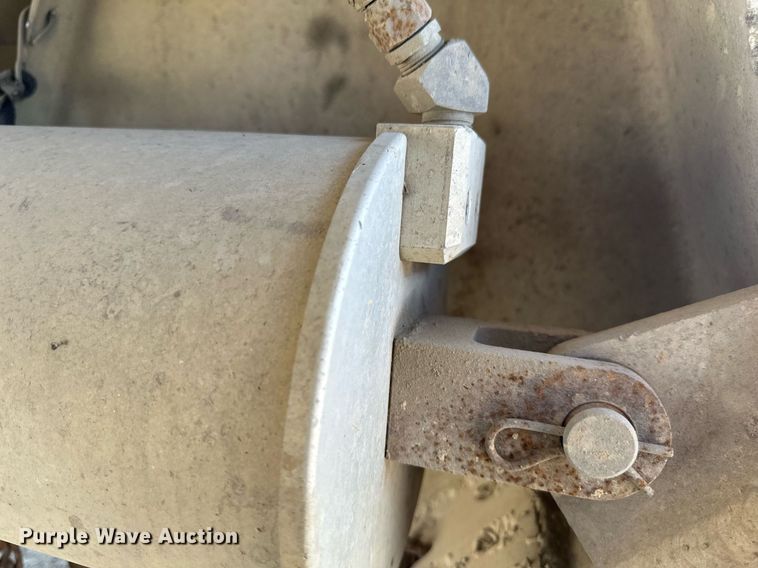 image for item EA2413 2010 Beall BABDS-24-1-2 bottom dump trailer