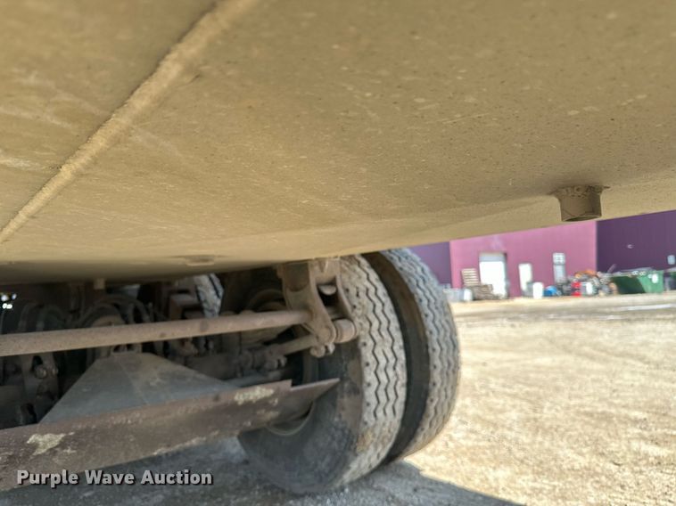 image for item EA2413 2010 Beall BABDS-24-1-2 bottom dump trailer