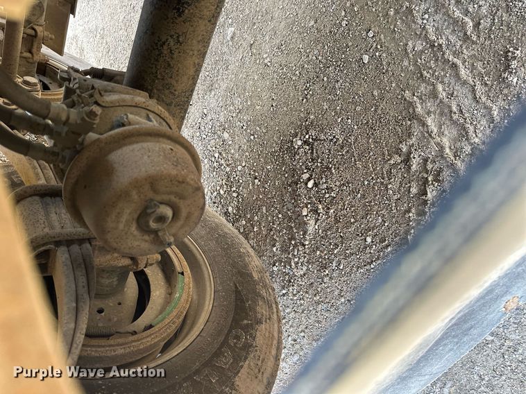 image for item EA2413 2010 Beall BABDS-24-1-2 bottom dump trailer