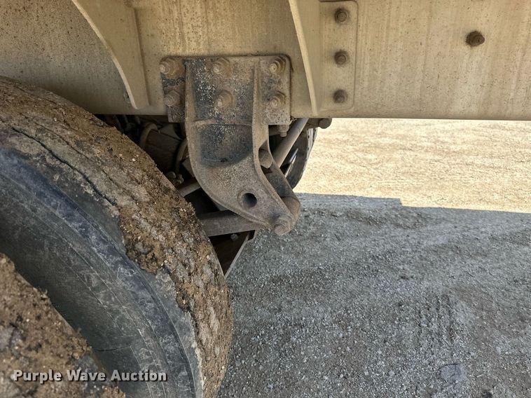 image for item EA2413 2010 Beall BABDS-24-1-2 bottom dump trailer