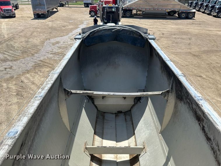 image for item EA2413 2010 Beall BABDS-24-1-2 bottom dump trailer