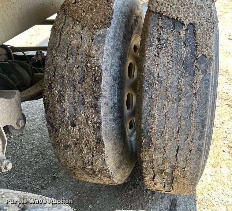 image for item EA2413 2010 Beall BABDS-24-1-2 bottom dump trailer