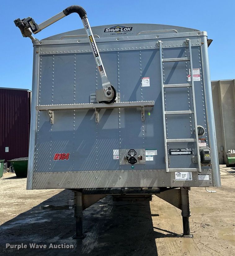 image for item EA2416 2021 Prestige grain trailer