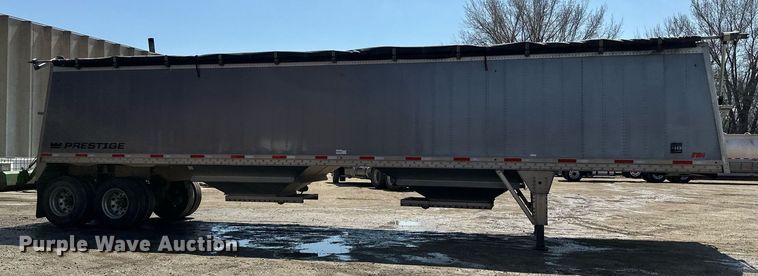 image for item EA2416 2021 Prestige grain trailer